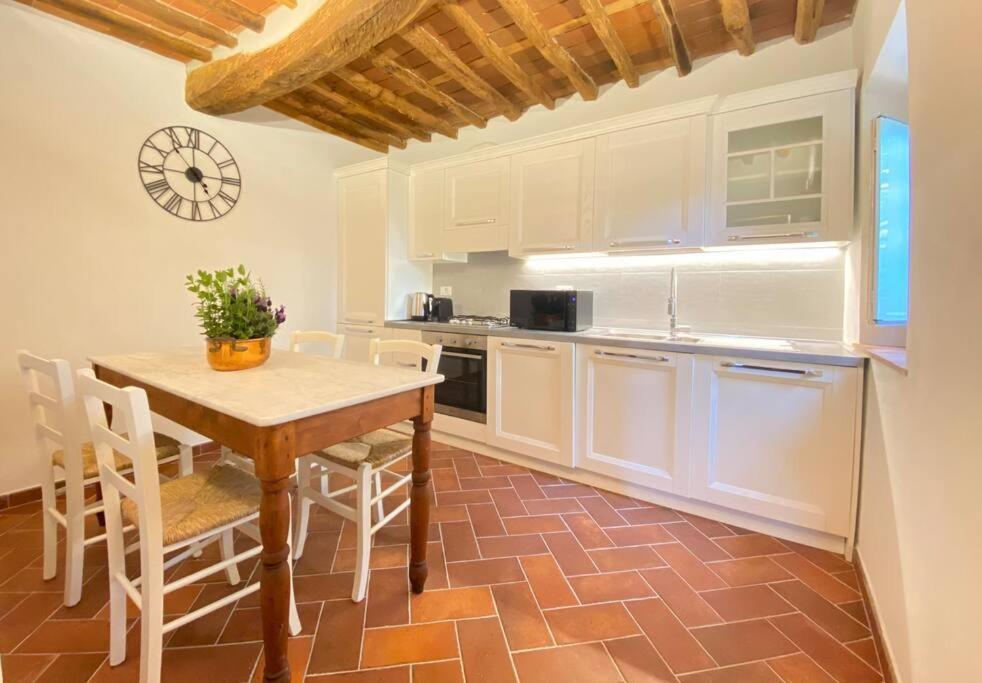 Relax&Business Wi-Fi, Tv Hd, Parcheggio Gratuito Villa Capannori Exterior photo